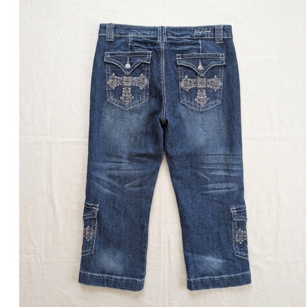 Y2K Dark Wash Rhinestone Cross Capri Jeans Womens 12 Cargo McBling Grunge